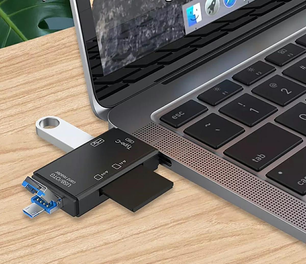 MULTI 5W1 USB KORTELIŲ SKAITYTUVAS - gaukdaugiau.lt