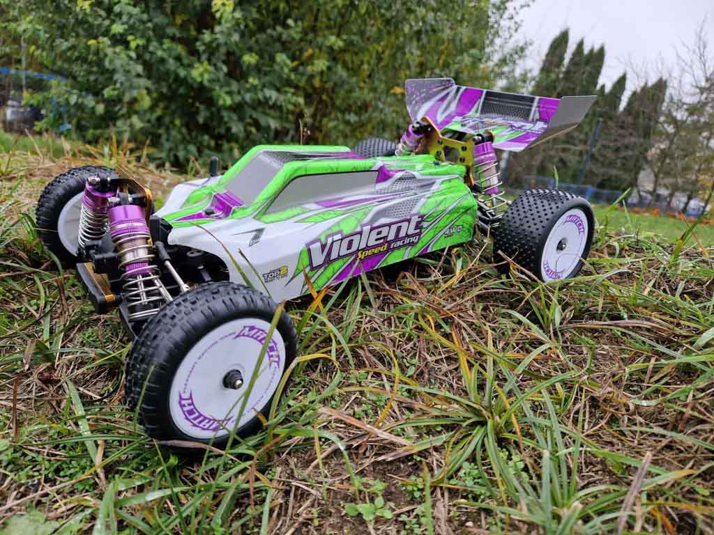 Nuotolinio valdymo automobilis RC WLToys 104002 1:10 4WD 2.4Ghz - gaukdaugiau.lt