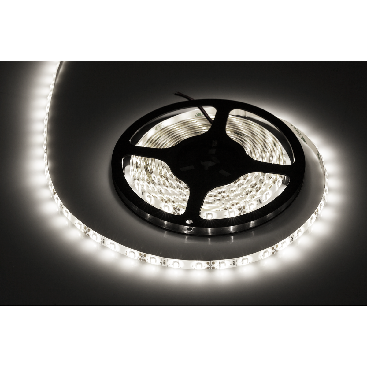 Šviesos diodų virvė 5m PremiumLine (300x5050 SMD) neutrali, vandeniui atspari, 12V - gaukdaugiau.lt