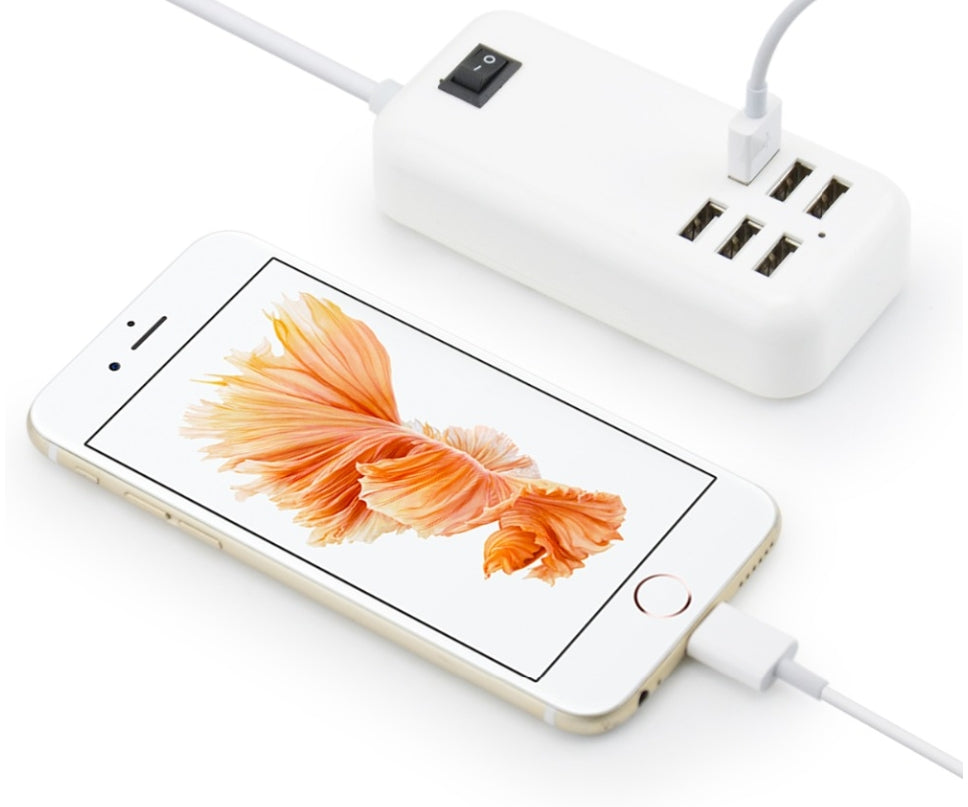 USB įkroviklis vienu metu galintis įkrauti iki 6 įrenginių - gaukdaugiau.lt