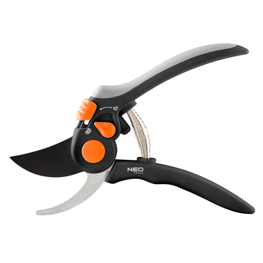 200 mm apėjimo sekcija, diapazonas iki 18 mm, reguliuojamas tarpas - gaukdaugiau.lt