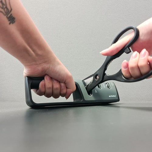 Keramikinis Peilių Galąstuvas Su Ergonomiška Rankena - gaukdaugiau.lt