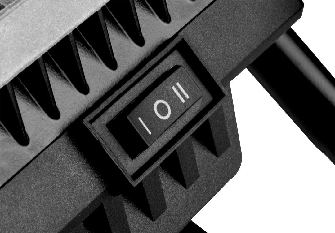 LED akumuliatorinė lempa Energy+ 18V Li-lon, be akumuliatoriaus - gaukdaugiau.lt