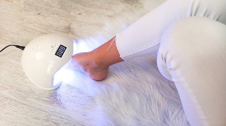 UV lempa 24 LED 48W + BeautyPro klipai - gaukdaugiau.lt