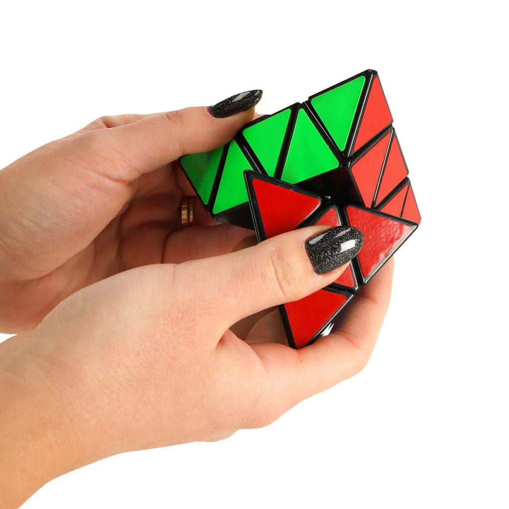 Dėlionės žaidimas PYRAMINX dėlionės kubas 9,7 cm