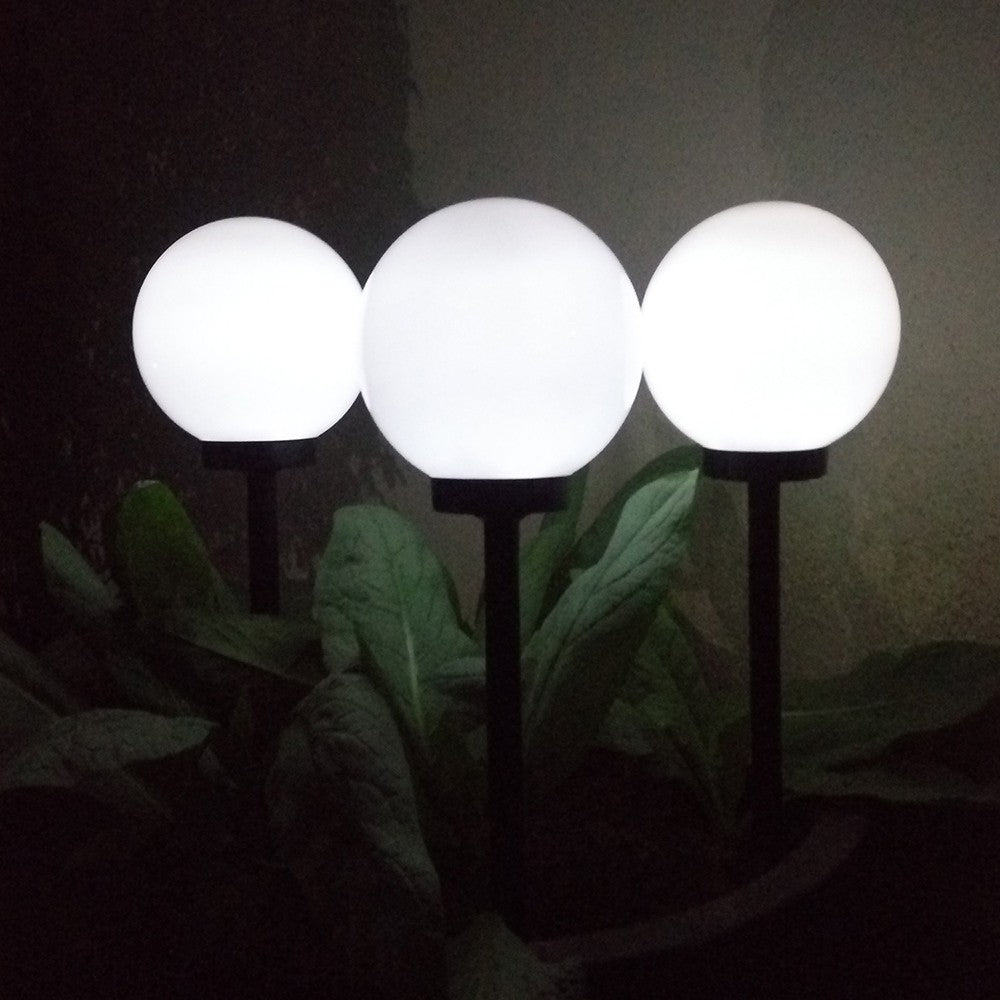 Saulės lempa laisvai stovinti sodui PremiumLine, rutulys 15x15x48 cm, balta LED, GB121 - gaukdaugiau.lt