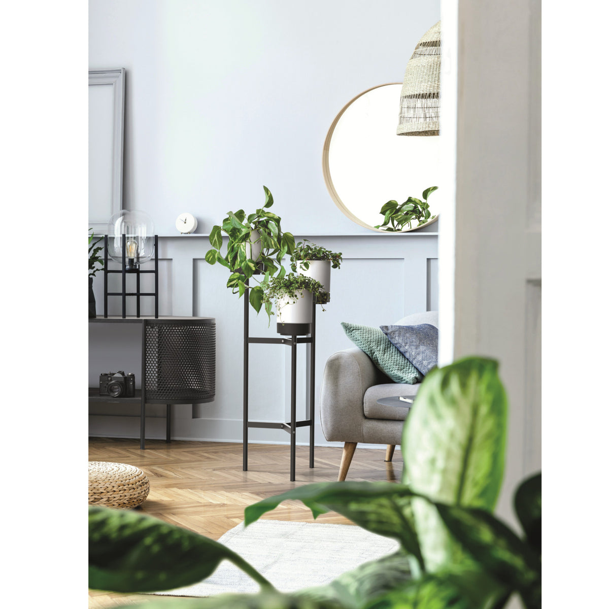 Bloom STAND - baltas - gaukdaugiau.lt