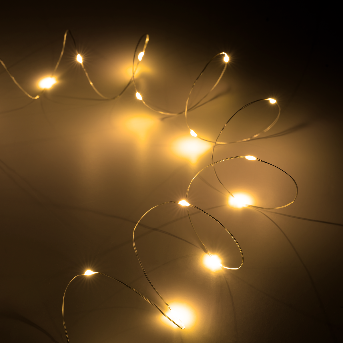 Šviesu lemputės - 50 mini led - šiltos baltos - gaukdaugiau.lt