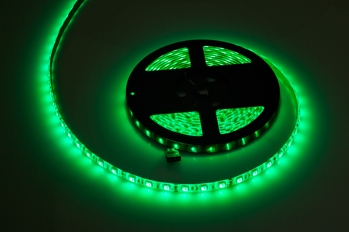 Diodių virvė 5m PremiumLine (300x5050 SMD) RGB, vandeniui atspari, 12V - gaukdaugiau.lt