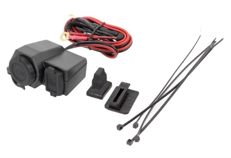 Automobilio lizdas 12V USB 5V 2A